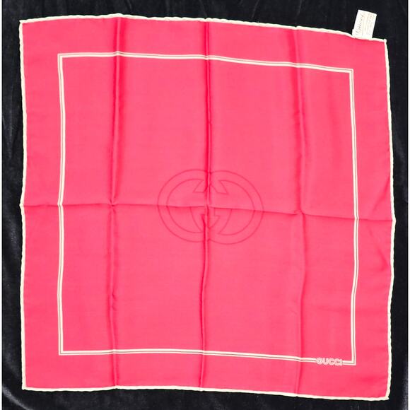 RED Gucci Silk GG Logo Pocket Square /Handkerchief - Picture 2 of 6